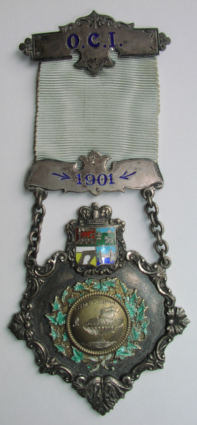 [ Photograph of Manuel Medal ]